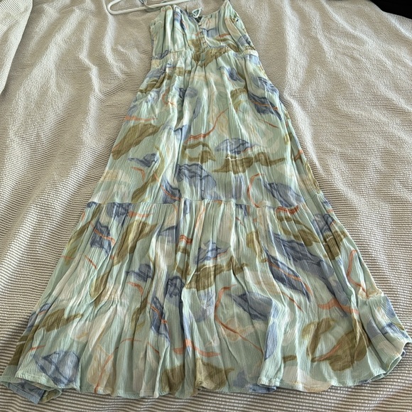 A&F - Easy Waist Midaxi Dress - Picture 6 of 7